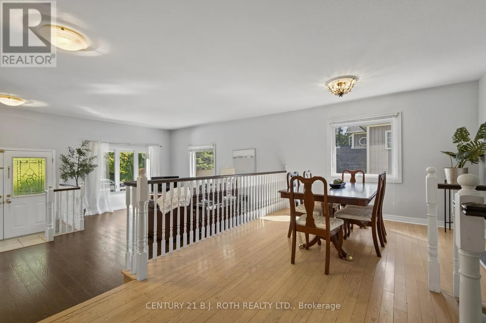 1005 GOSHEN ROAD