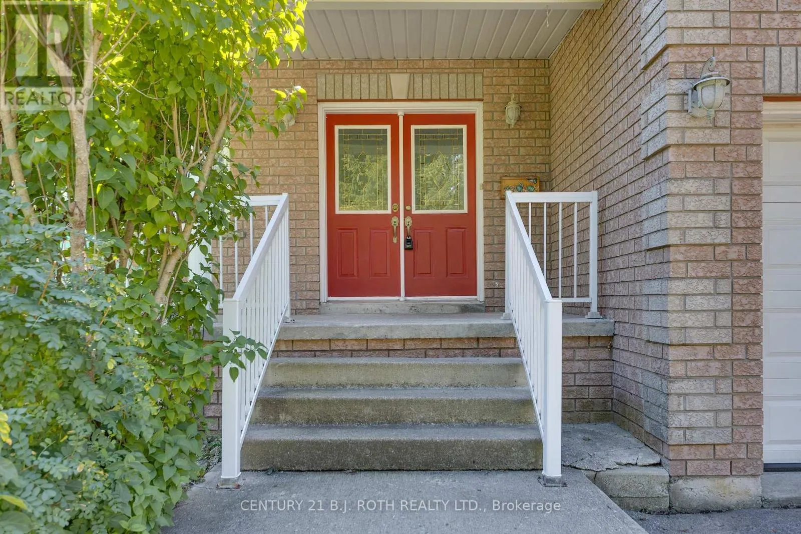 1005 GOSHEN ROAD