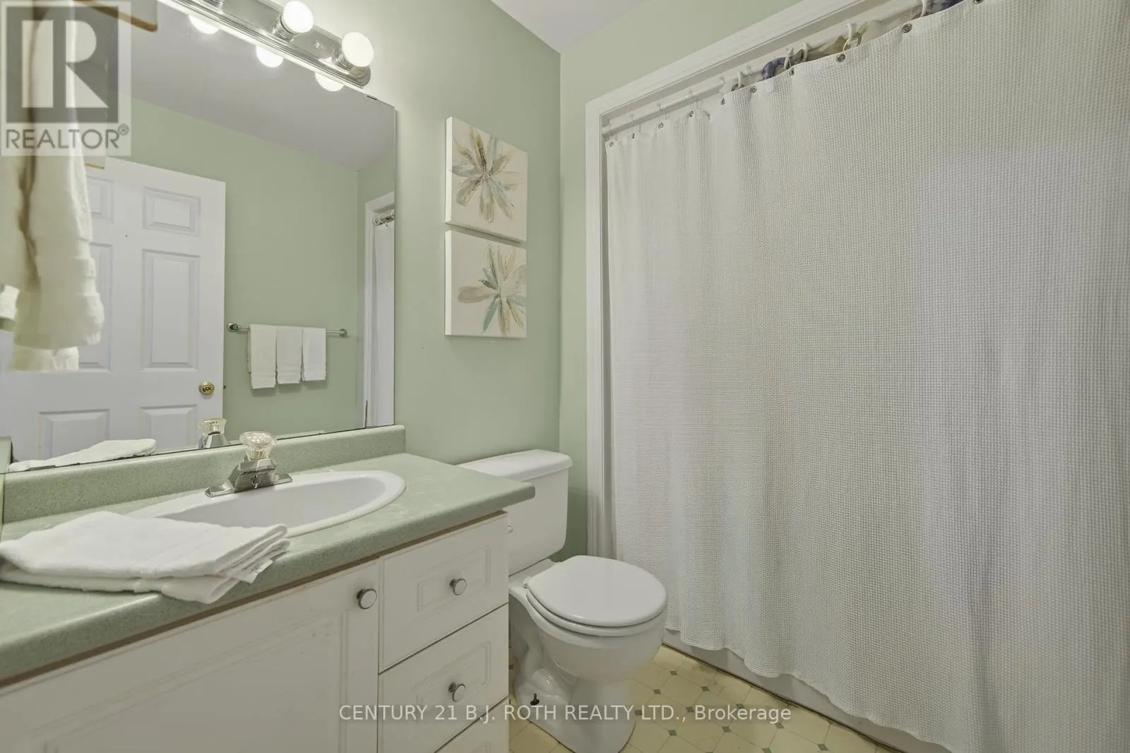 1005 GOSHEN ROAD