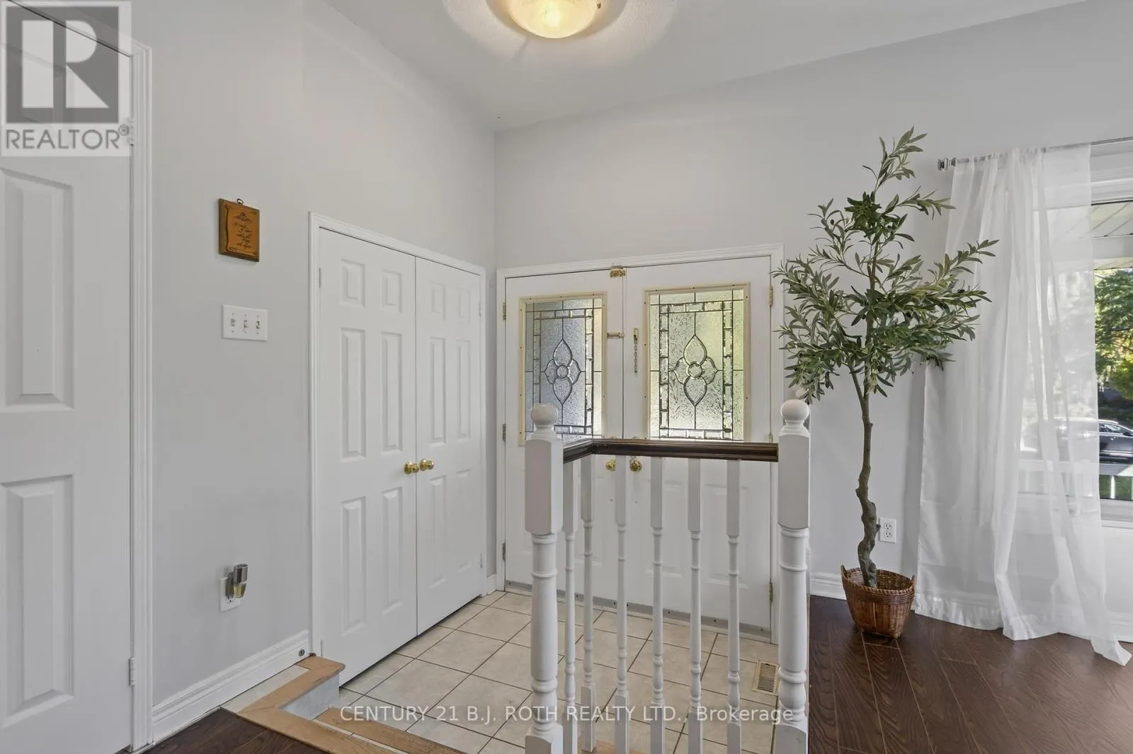 1005 GOSHEN ROAD