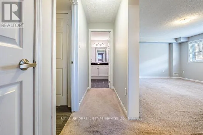 39 MAE BROOKS DRIVE