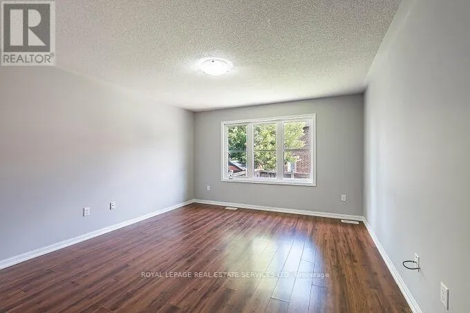 39 MAE BROOKS DRIVE