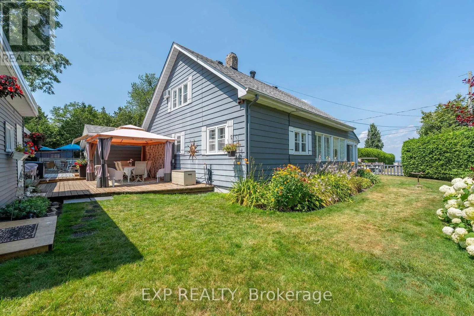 45 WESTWIND CIRCLE