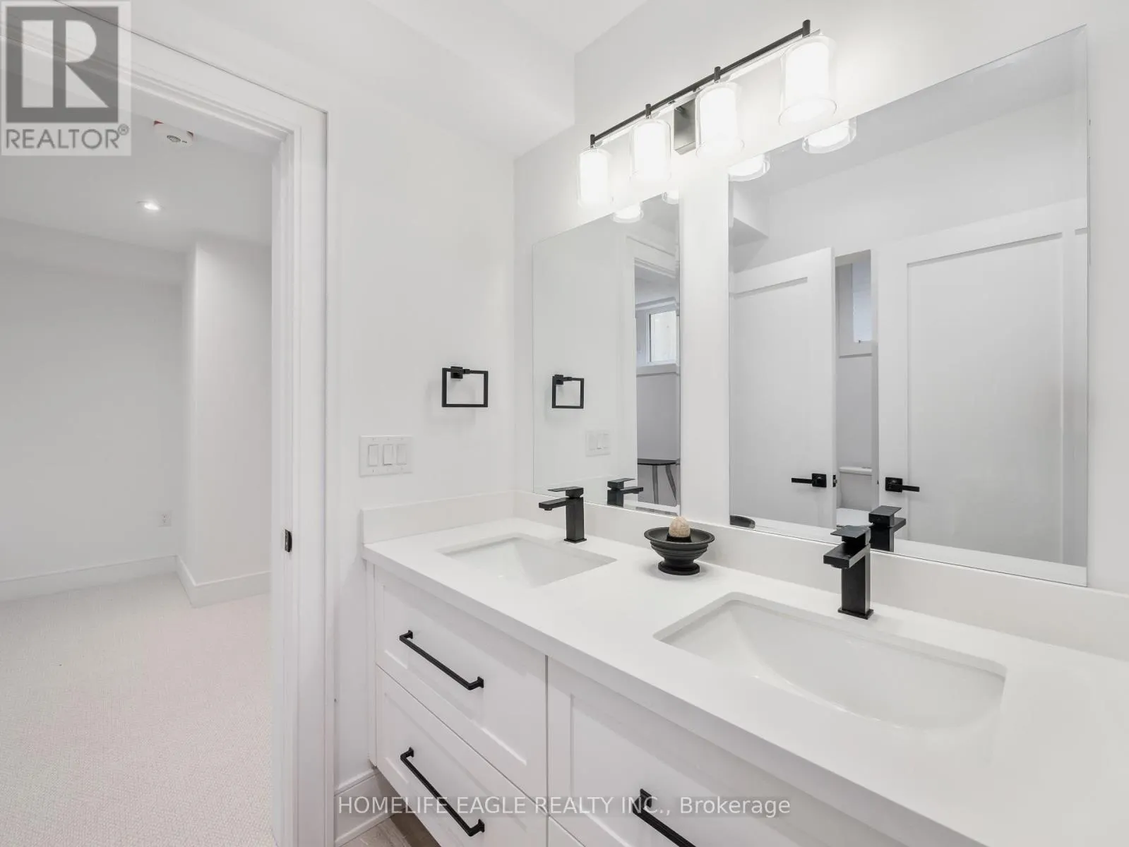 1242 KILLARNEY BEACH ROAD