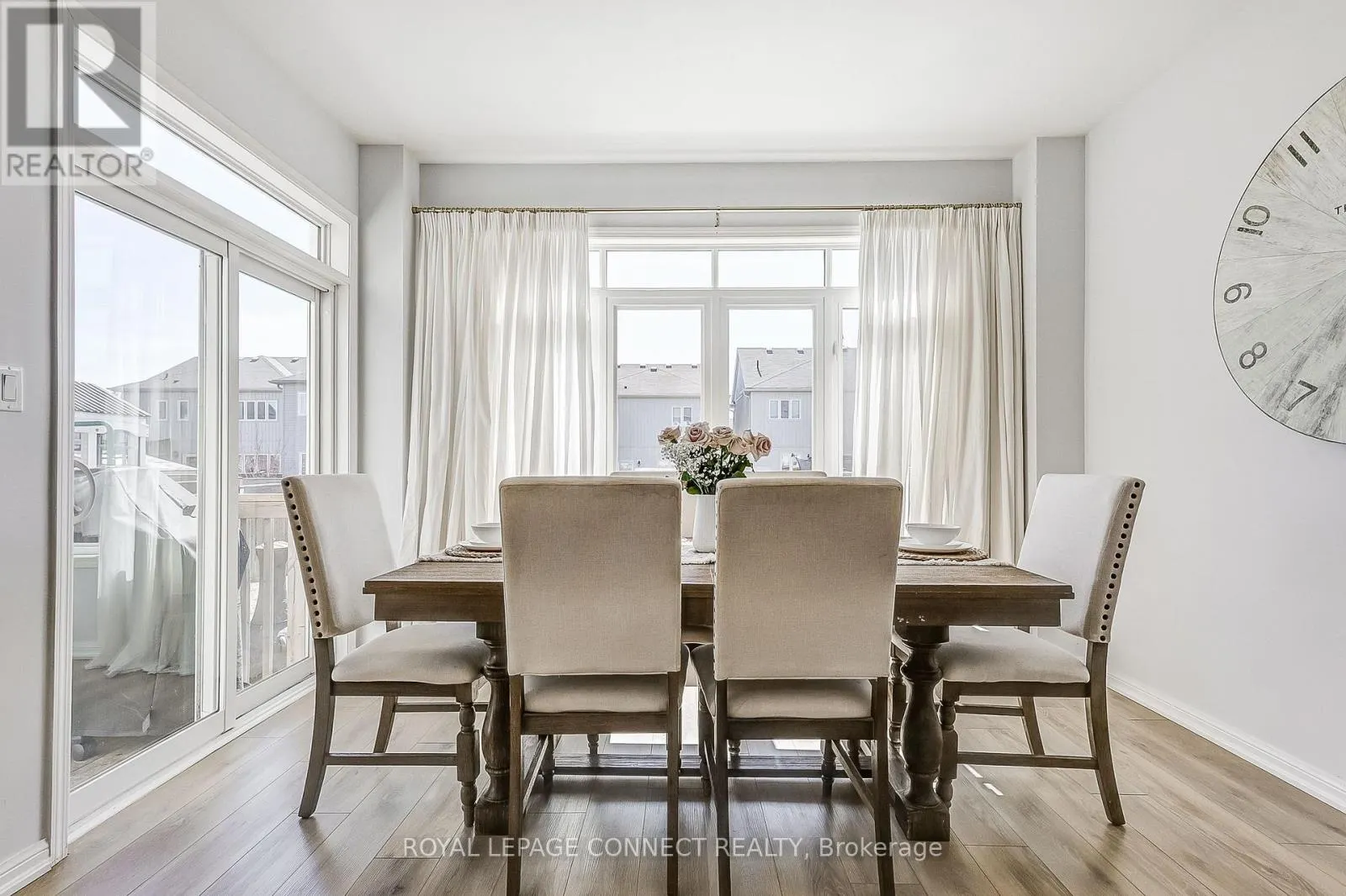 17 DON HADDEN CRESCENT