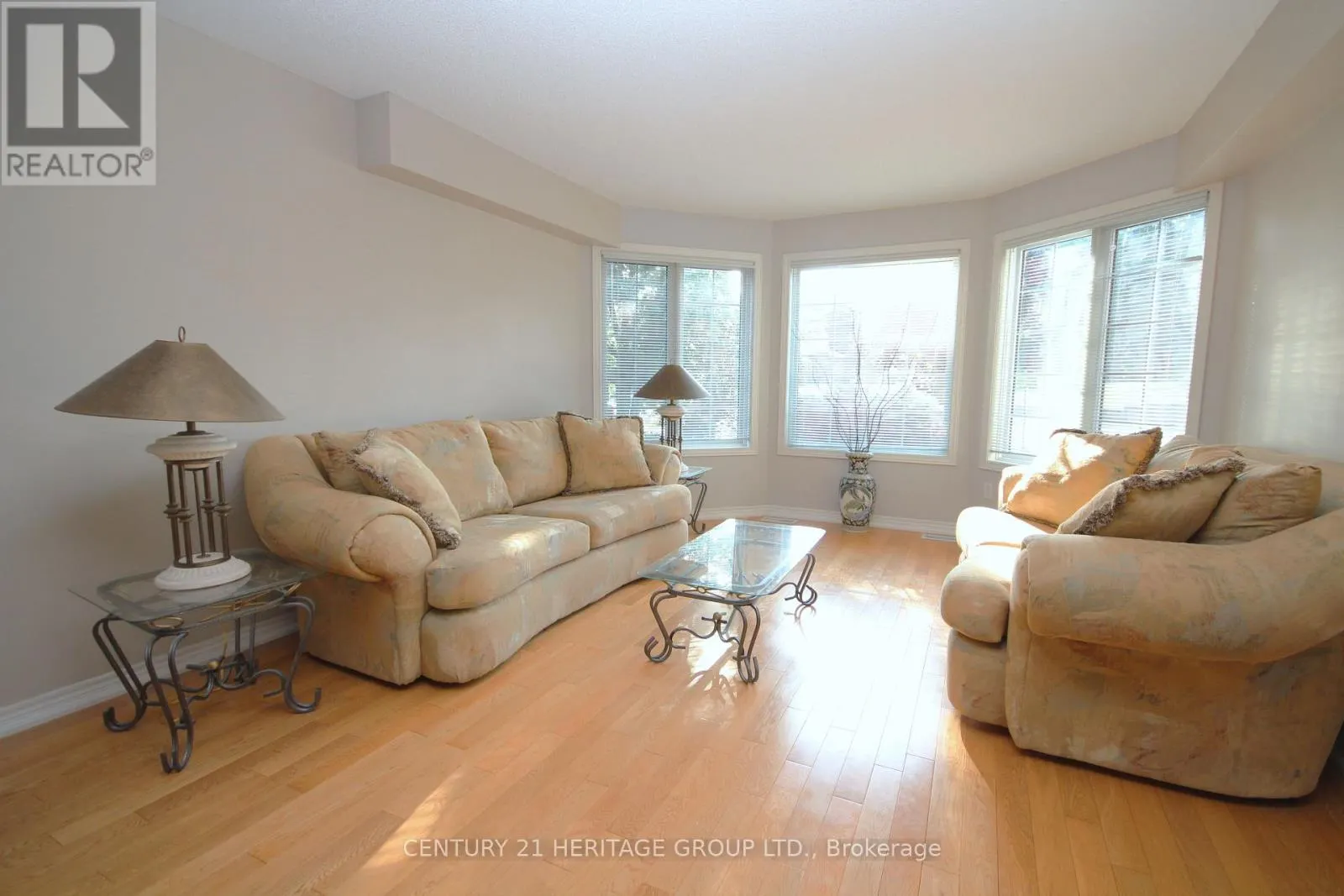306 SIMCOE ROAD