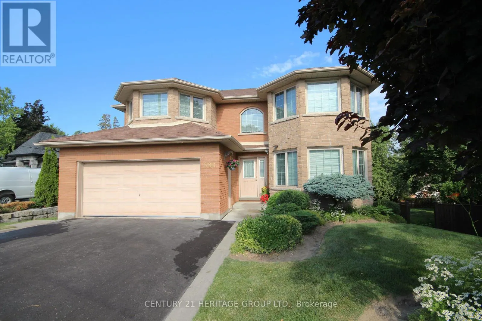 306 SIMCOE ROAD