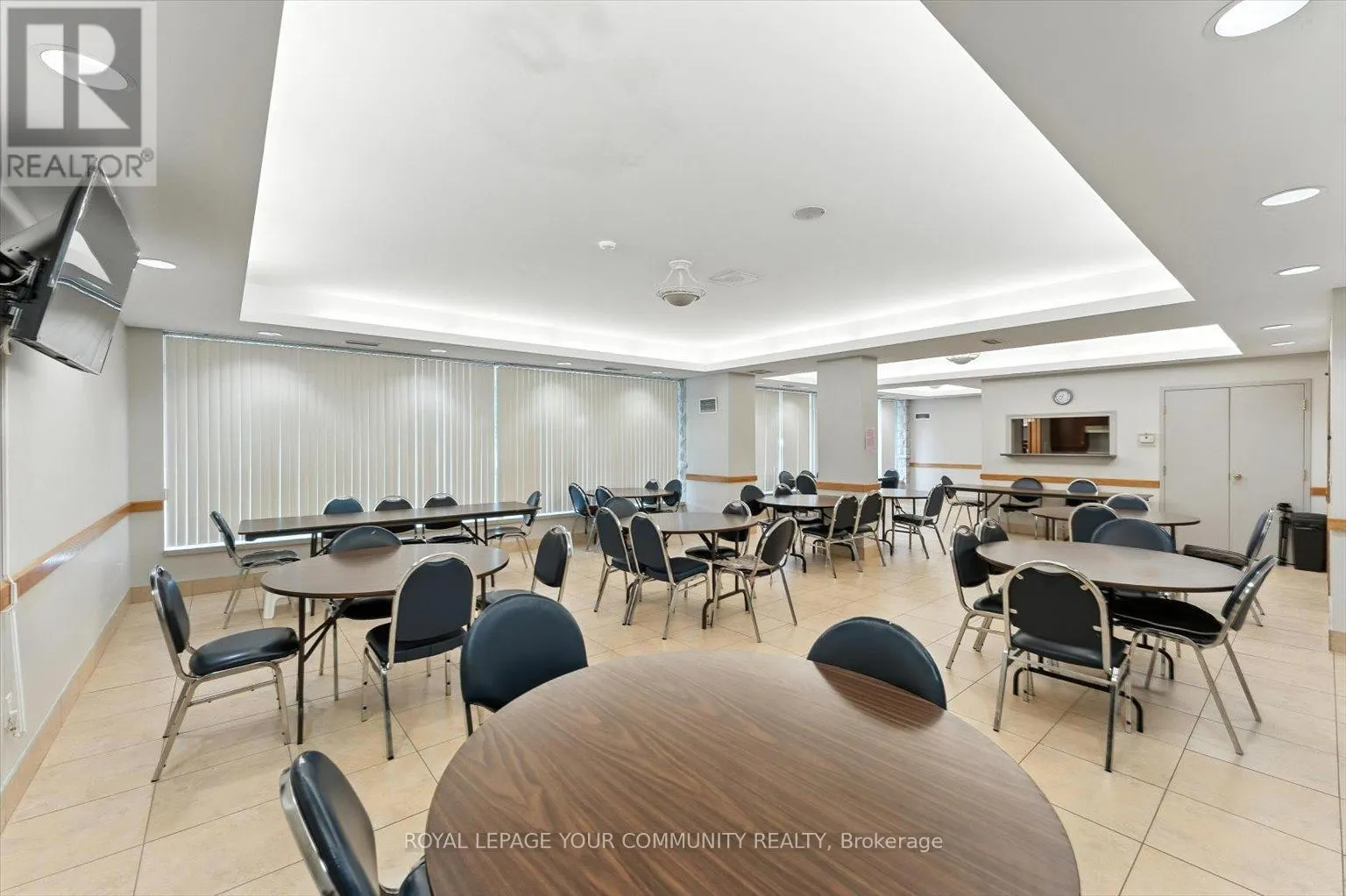 307 - 2502 RUTHERFORD ROAD