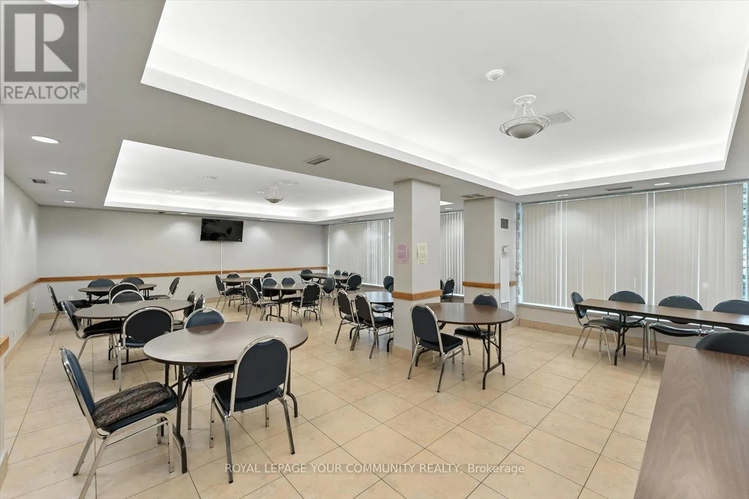 307 - 2502 RUTHERFORD ROAD