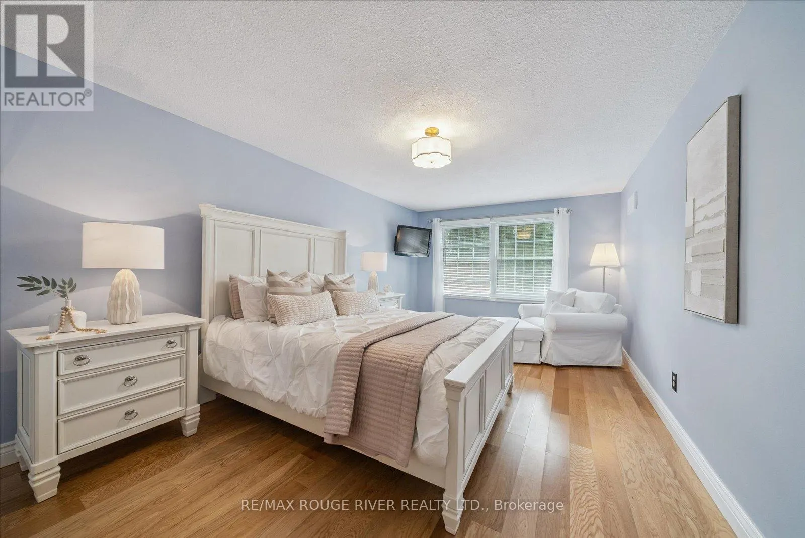 153 WALTON DRIVE