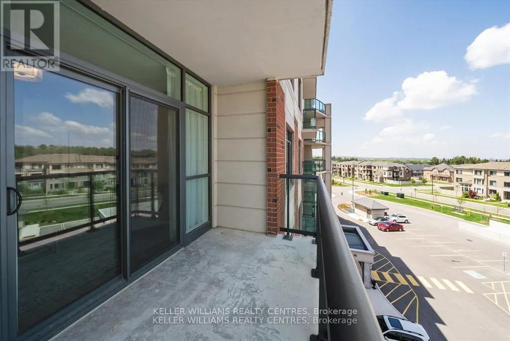 302 - 460 WILLIAM GRAHAM DRIVE