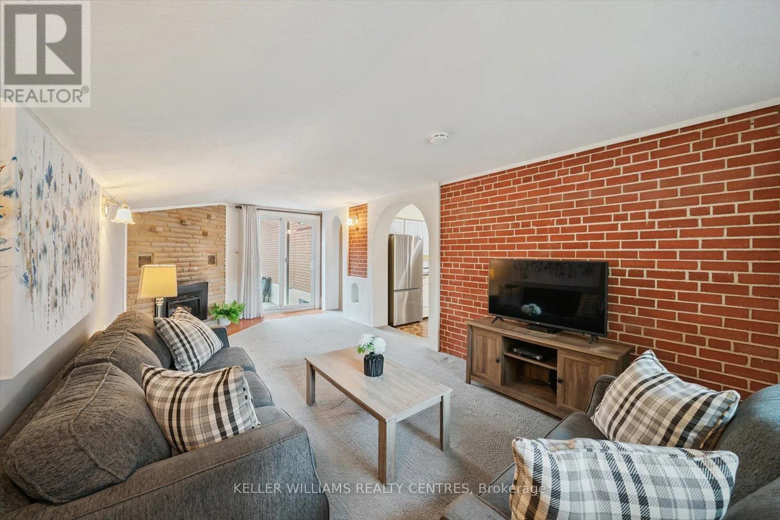 29 SEATON DRIVE