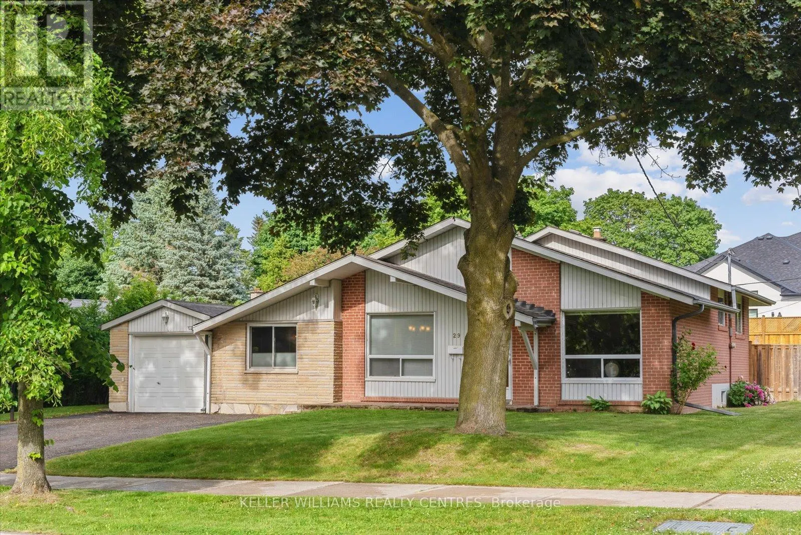 29 SEATON DRIVE