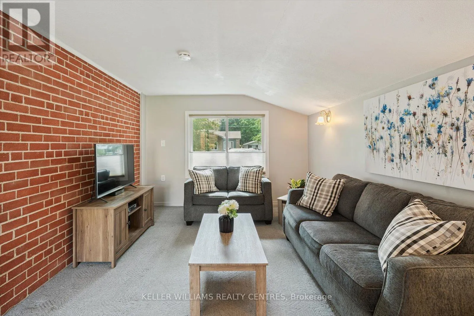 29 SEATON DRIVE