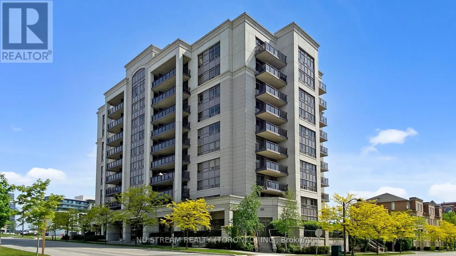 215 - 51 SADDLECREEK DRIVE