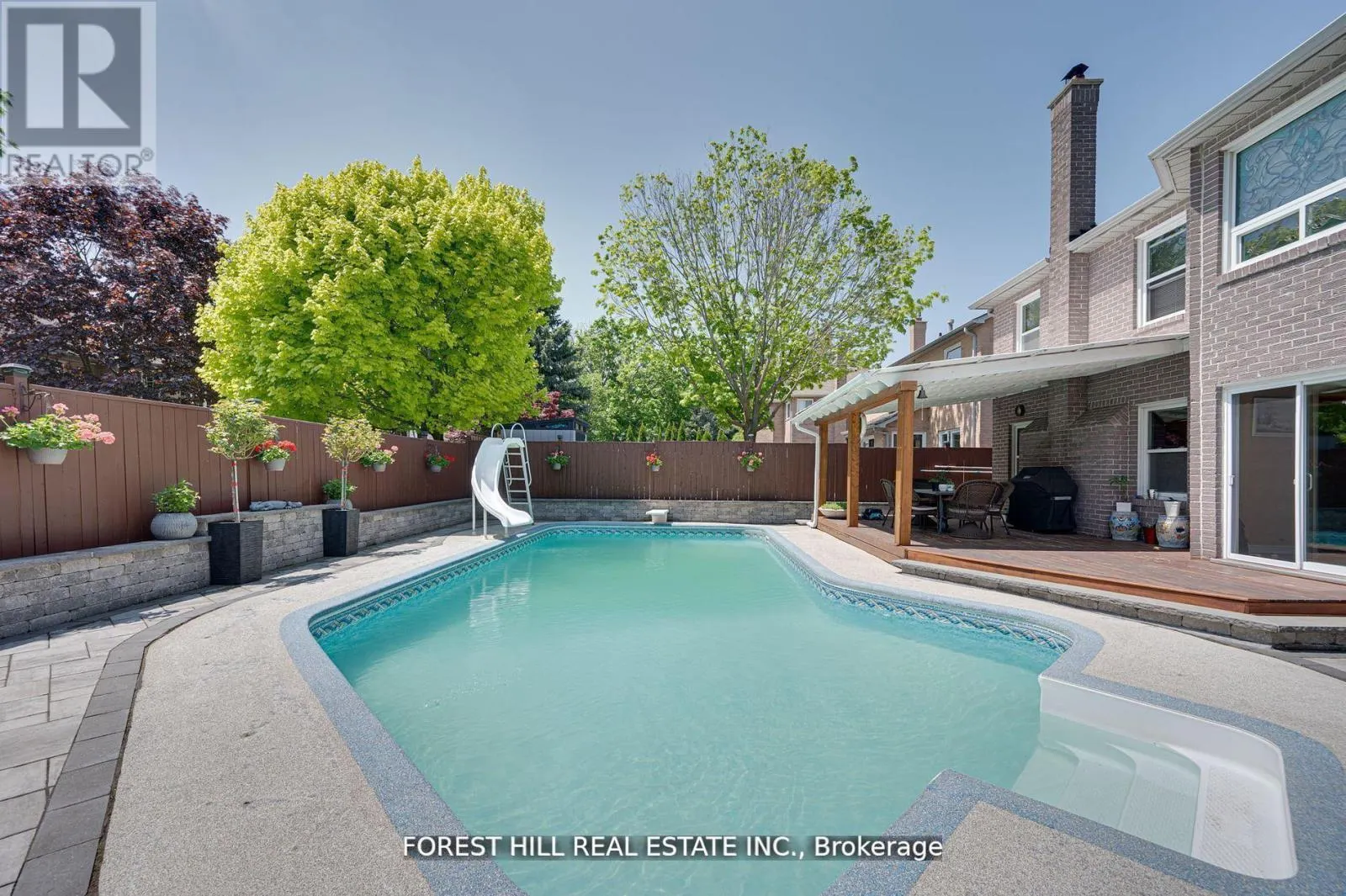 48 HASKELL CRESCENT
