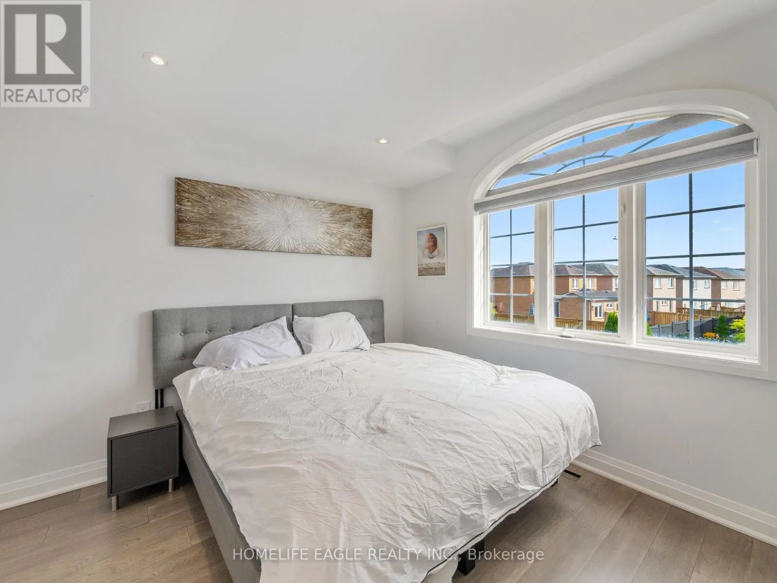 6 BRIGHTSVIEW DRIVE
