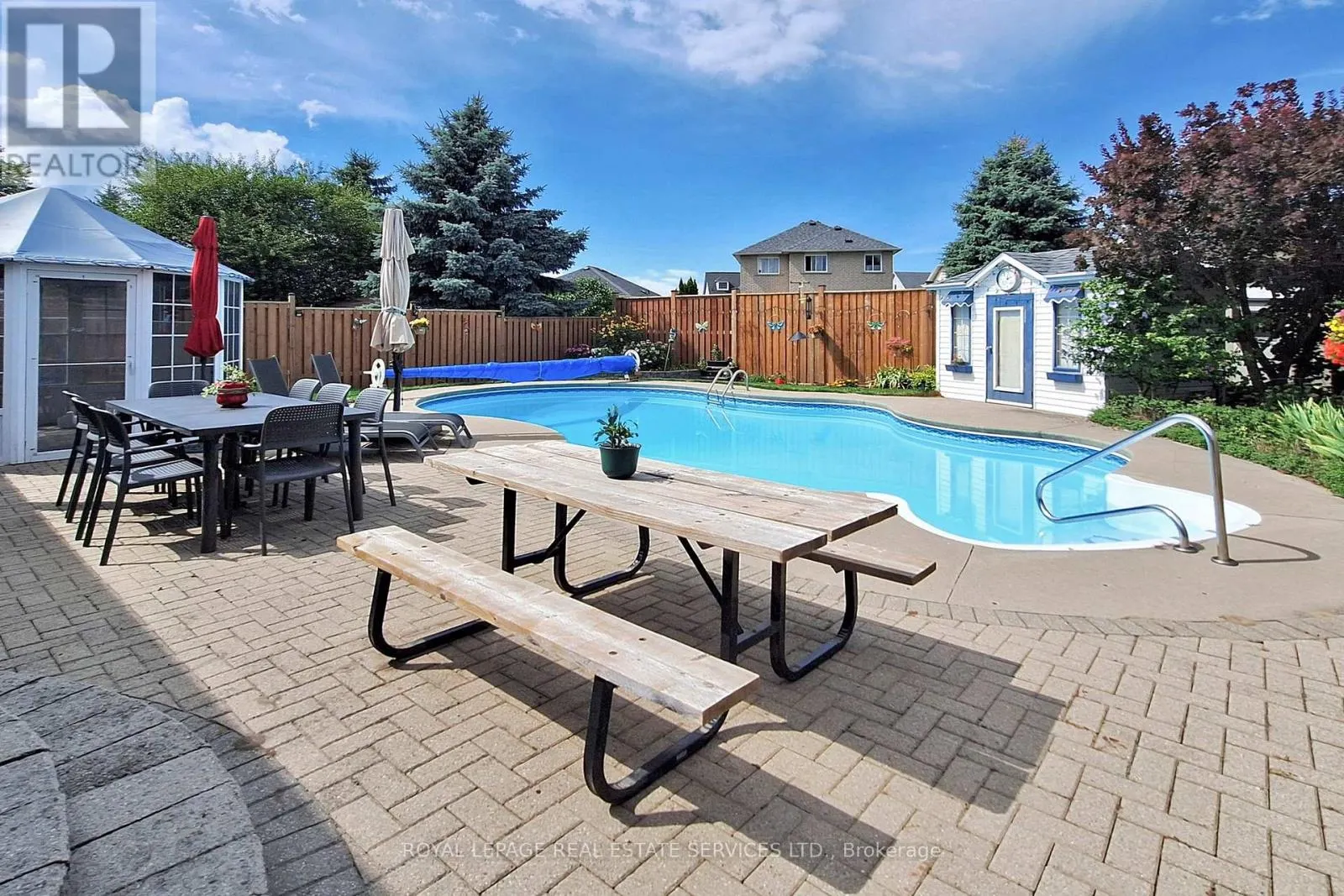 135 MAINPRIZE CRESCENT