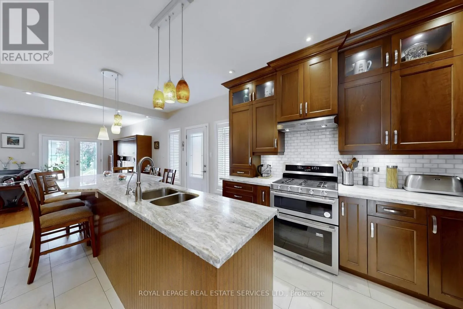 135 MAINPRIZE CRESCENT