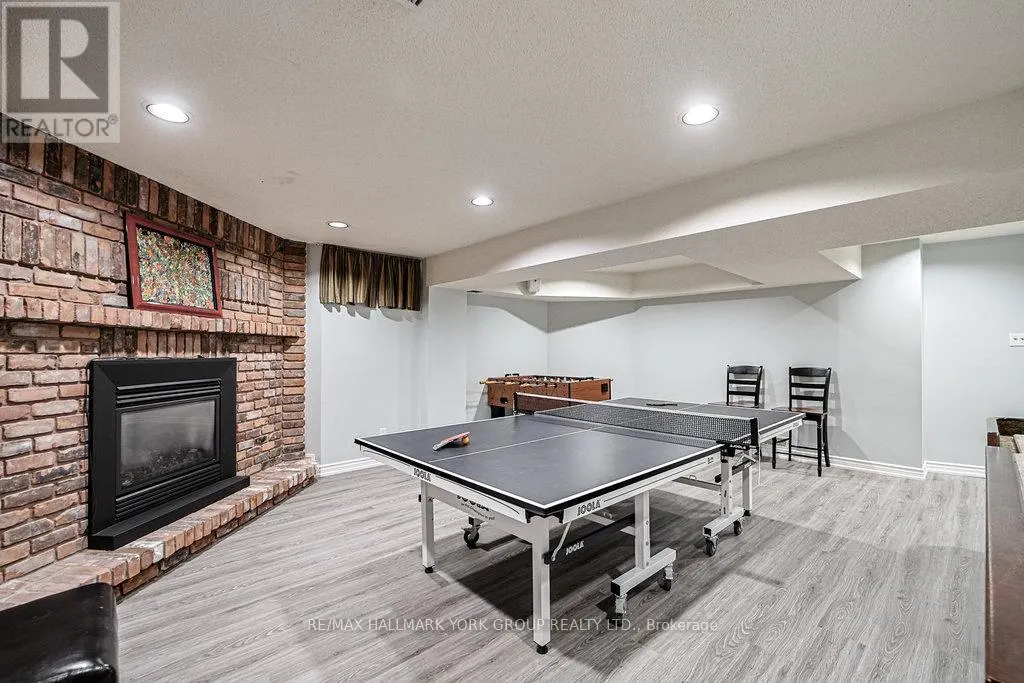 1032 SIR IVOR COURT