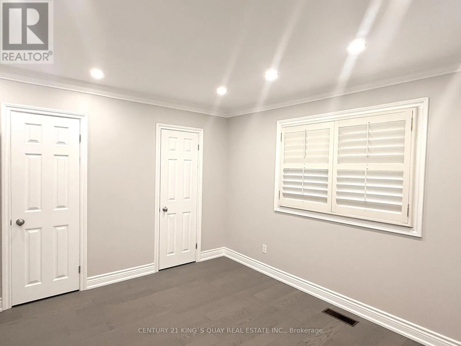 3 FONTHILL BOULEVARD