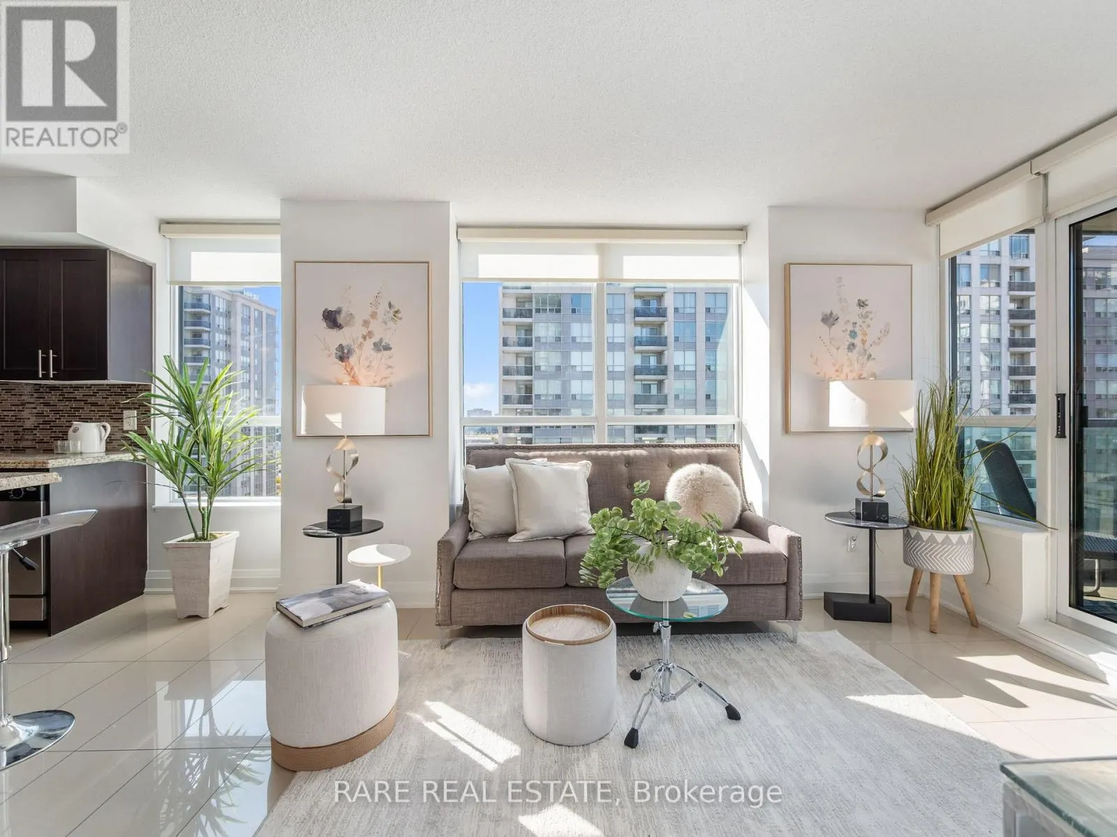908 - 20 NORTH PARK ROAD
