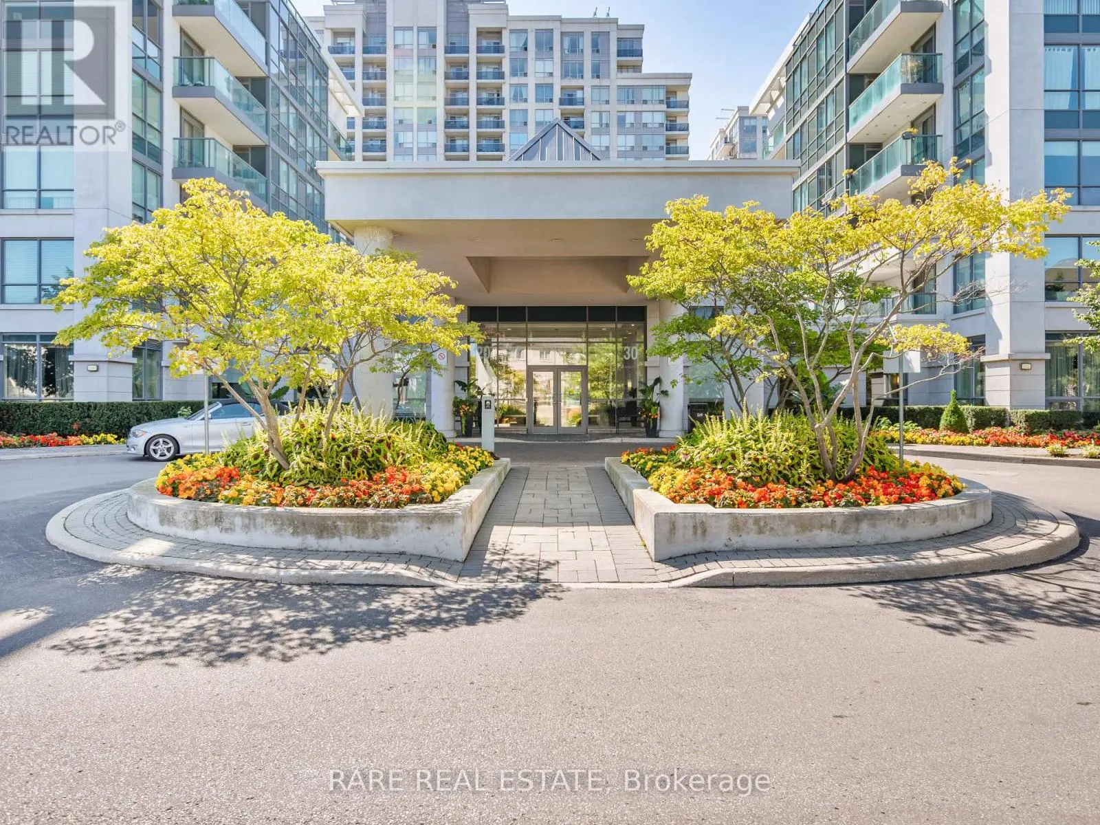 908 - 20 NORTH PARK ROAD