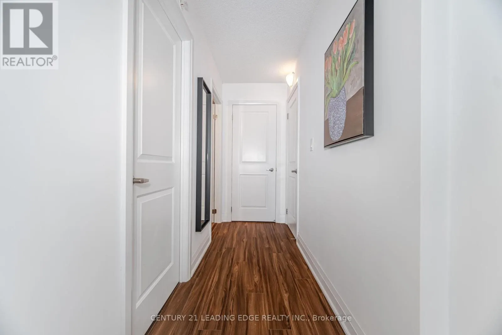 108 - 24 WOODSTREAM BOULEVARD