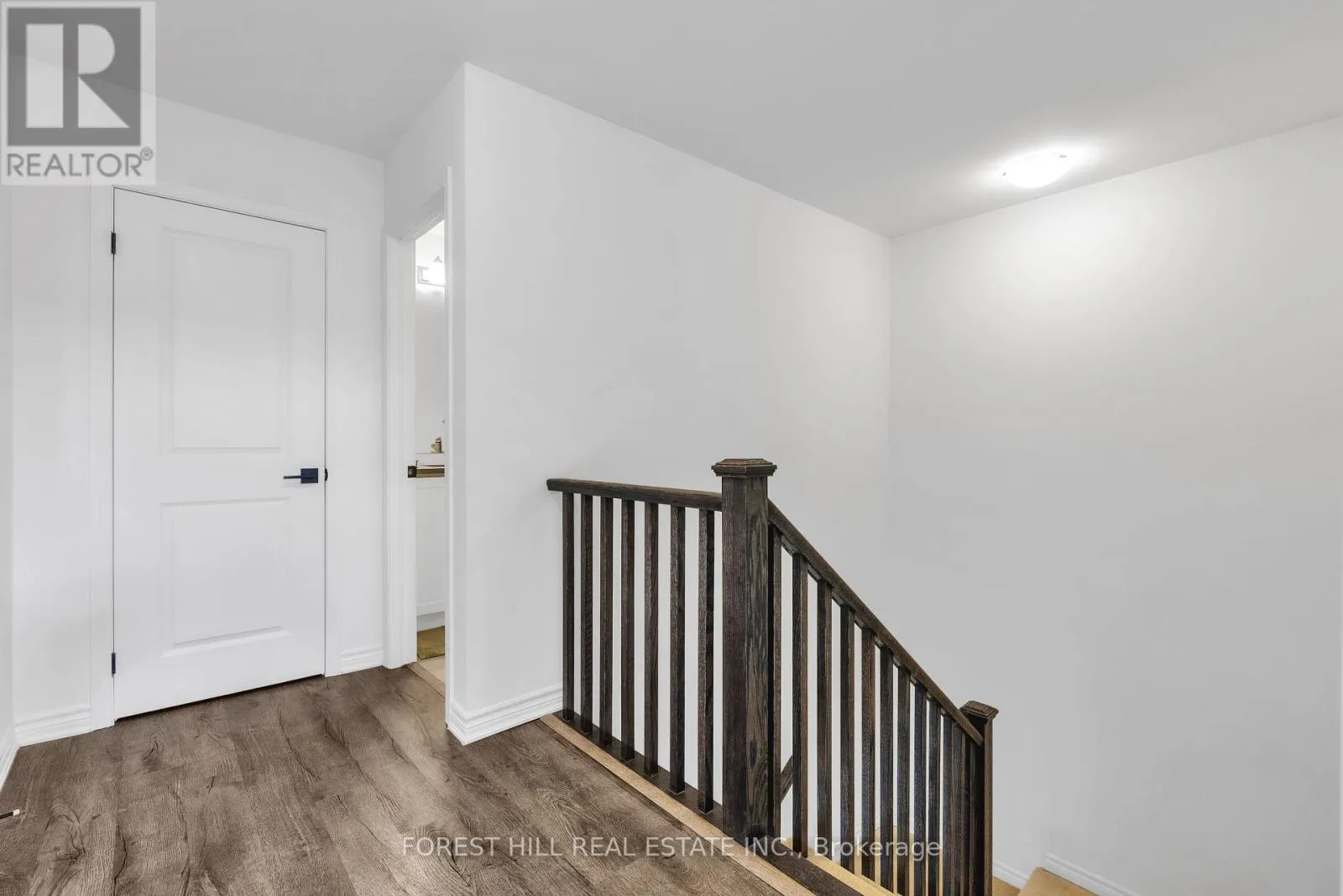 742 - 742 TRUMBLEY PLACE S