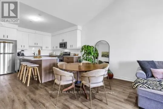 742 - 742 TRUMBLEY PLACE S