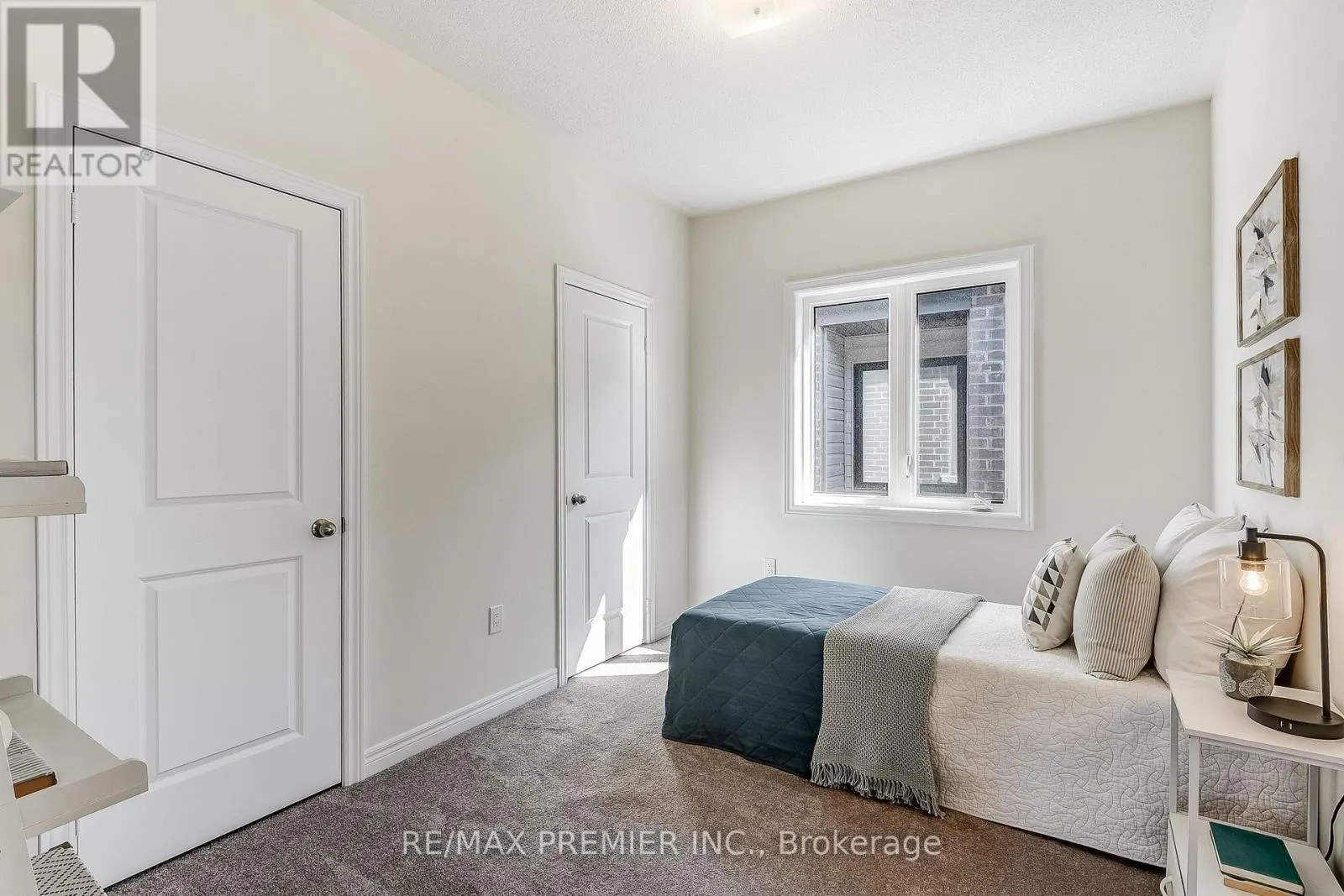 20 KESTERFARM PLACE