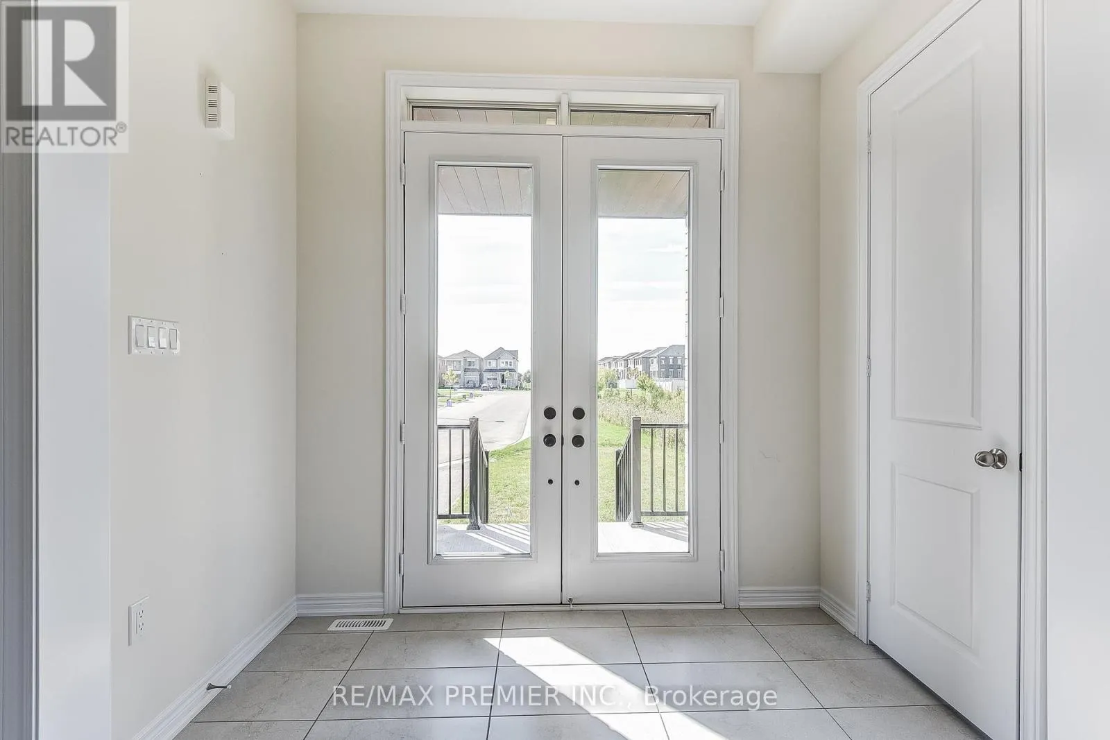 20 KESTERFARM PLACE