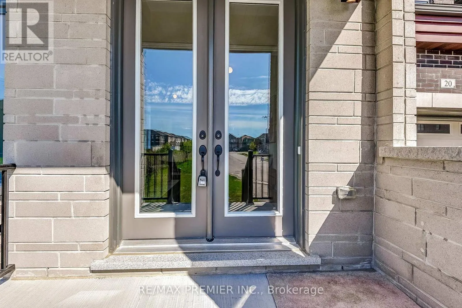 20 KESTERFARM PLACE