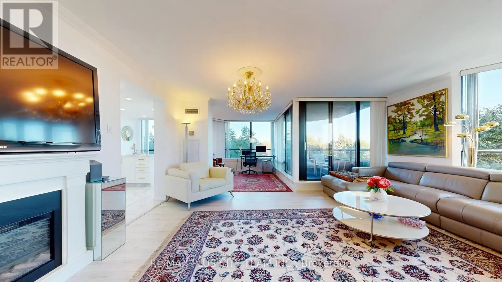 410 - 7440 BATHURST STREET