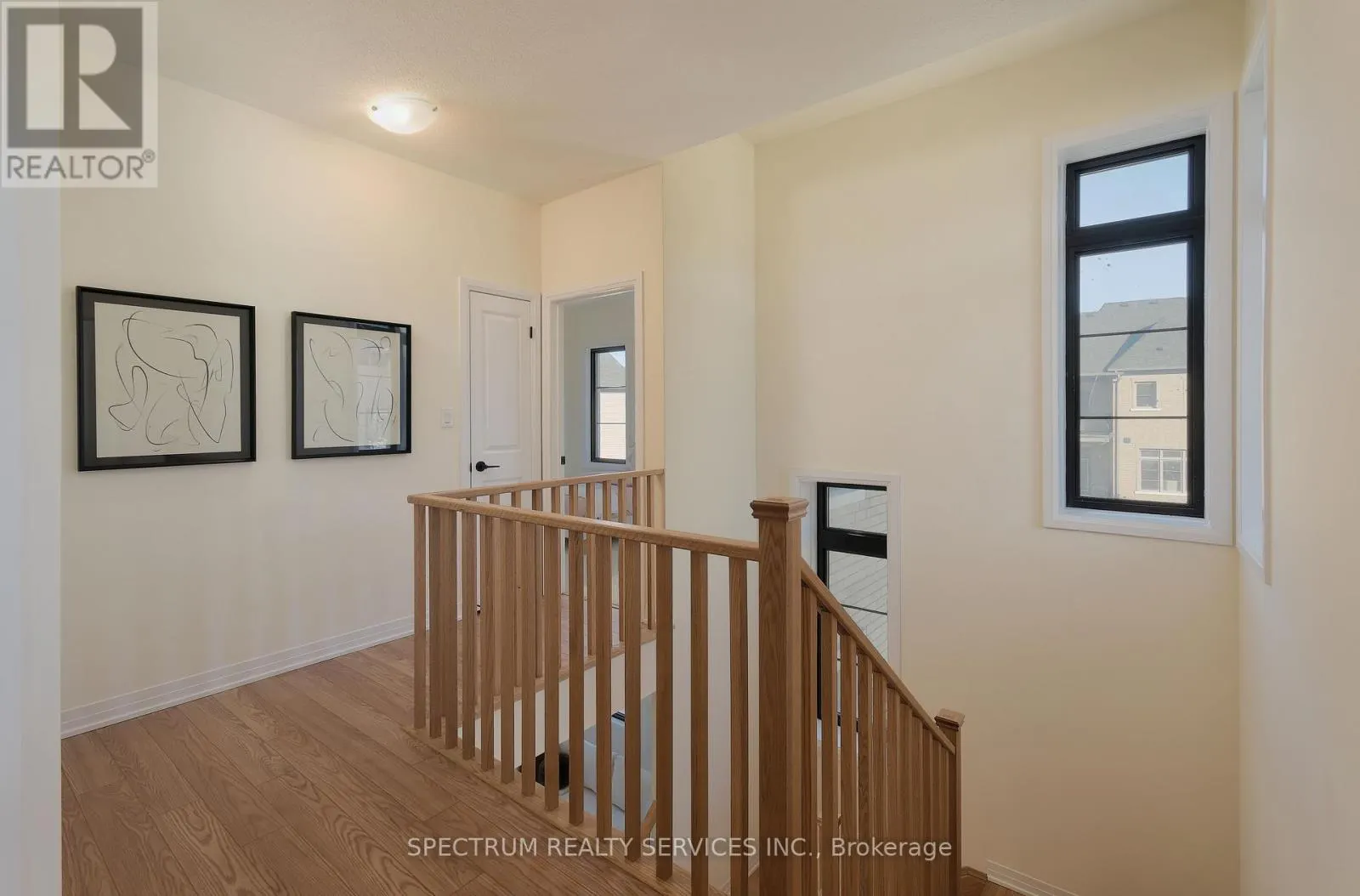 155 DE LA ROCHE DRIVE