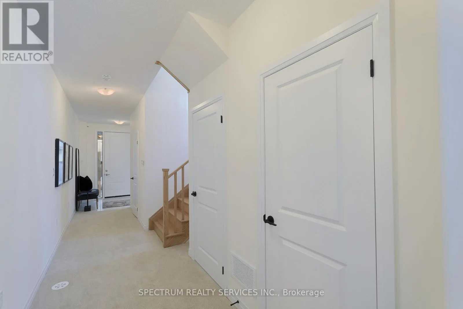 155 DE LA ROCHE DRIVE