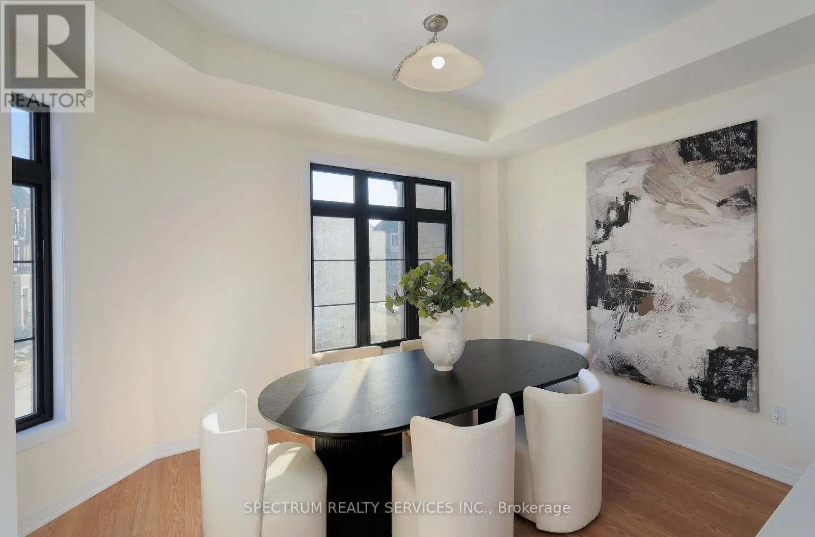 155 DE LA ROCHE DRIVE