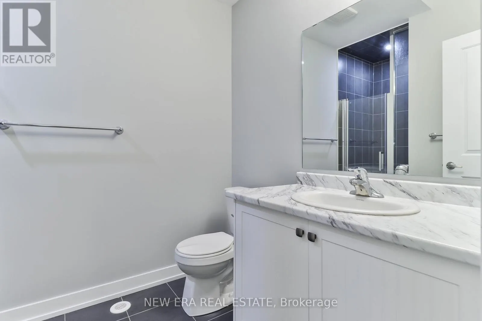 81 STAUFFER CRESCENT