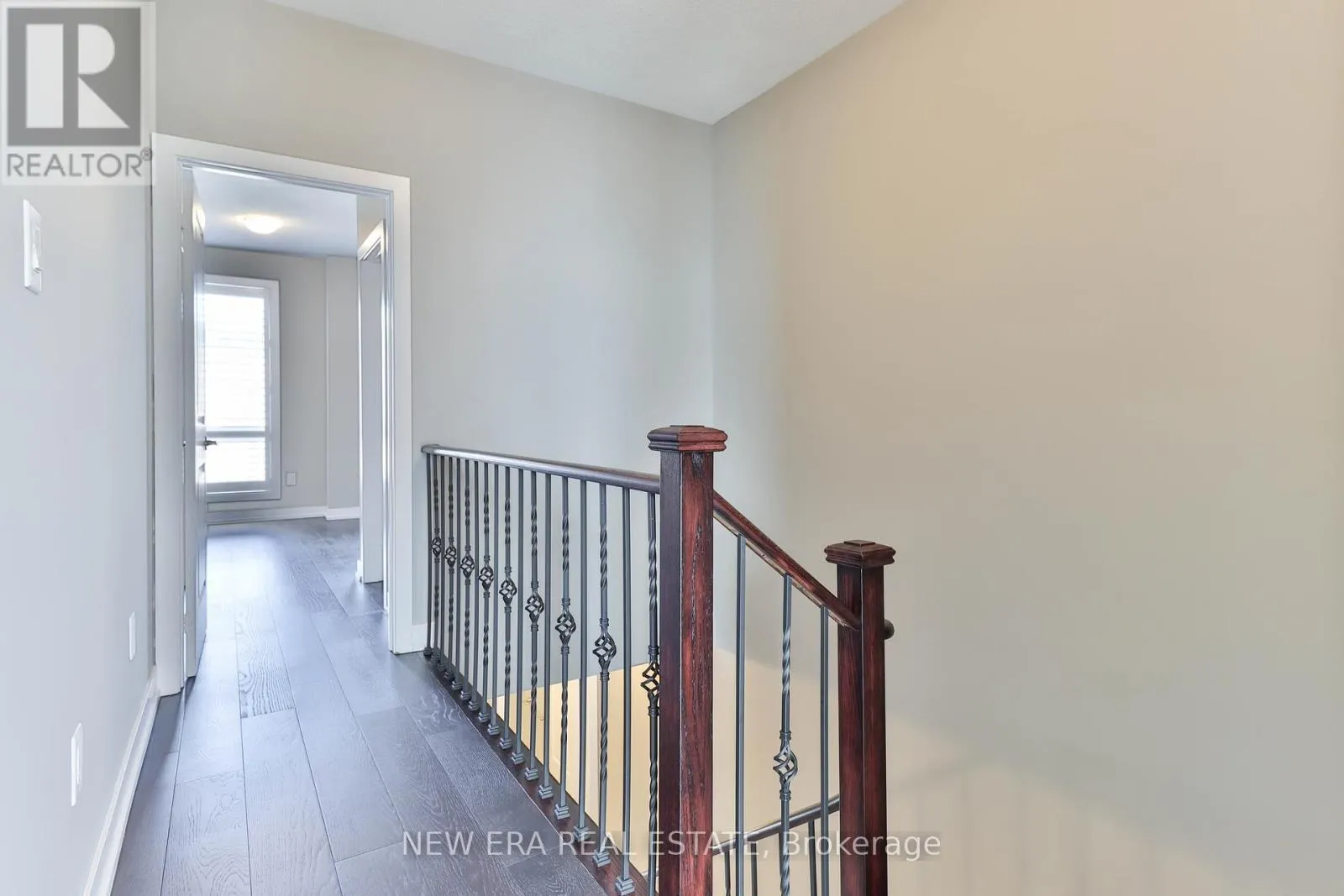81 STAUFFER CRESCENT
