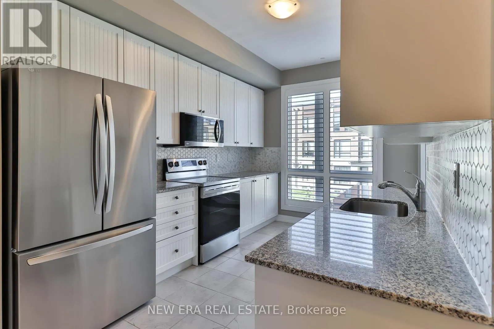 81 STAUFFER CRESCENT