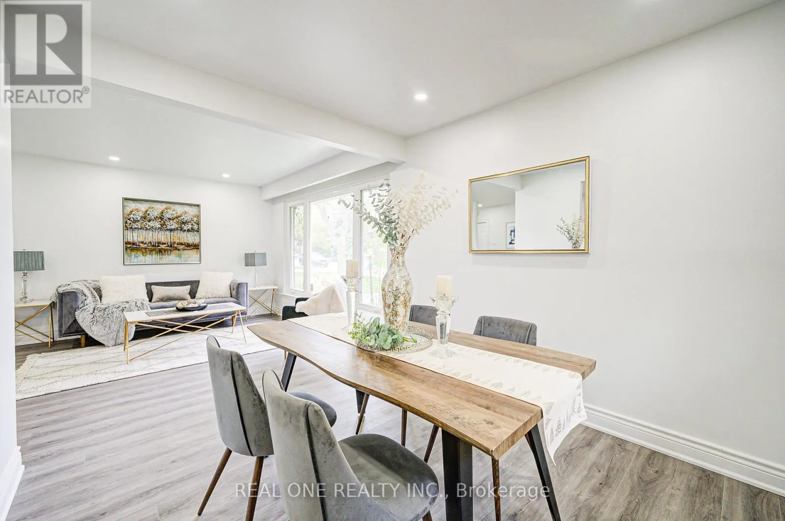 68 LAVEROCK AVENUE
