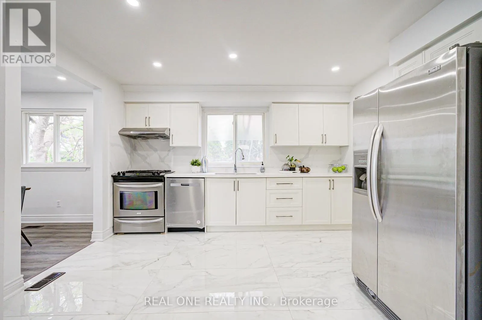 68 LAVEROCK AVENUE