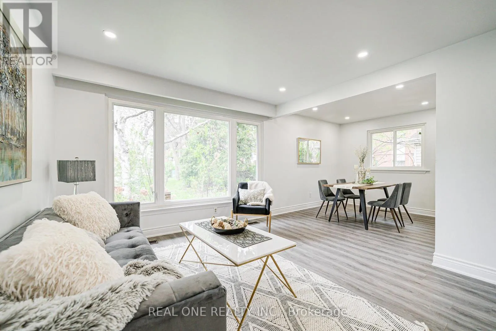 68 LAVEROCK AVENUE