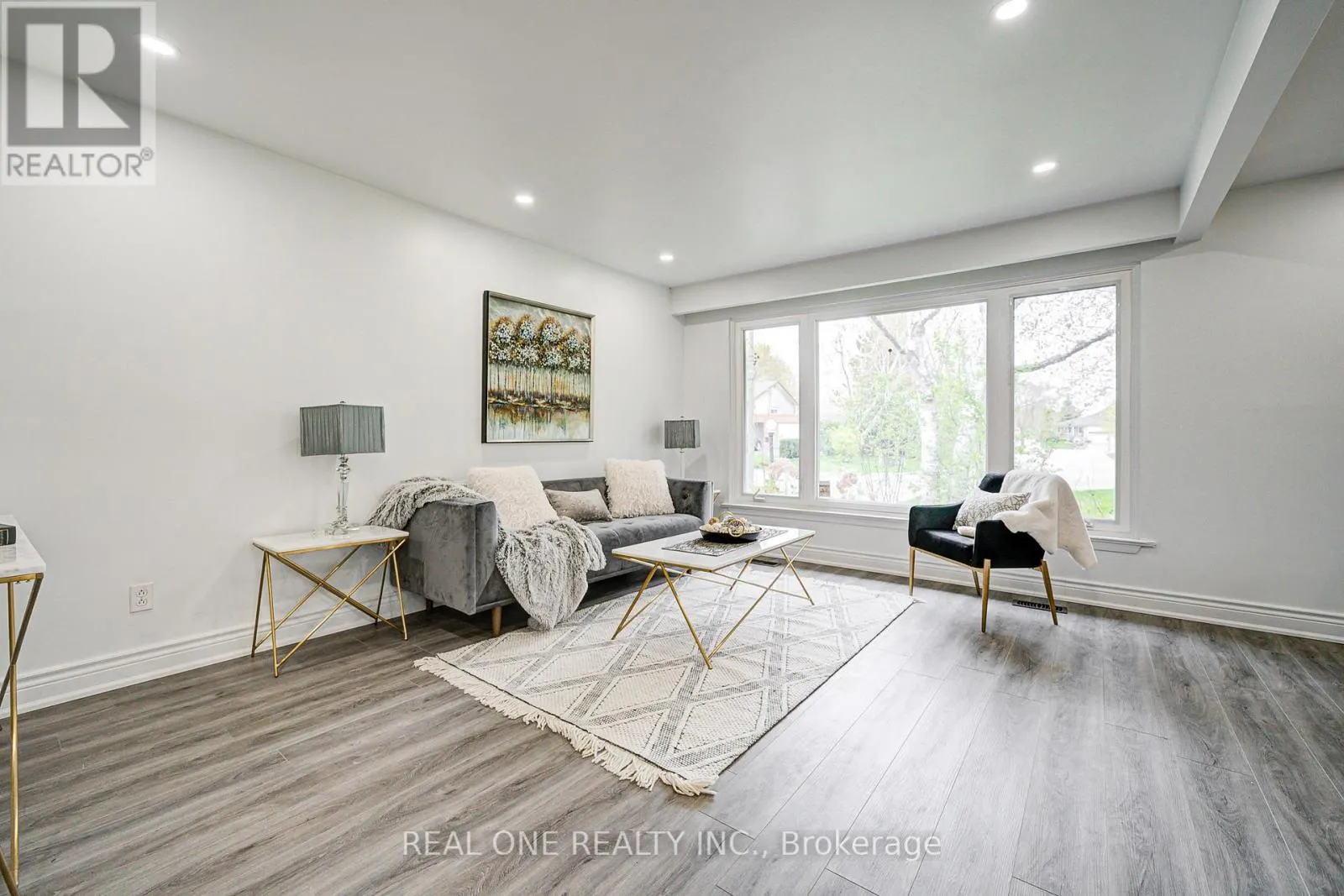 68 LAVEROCK AVENUE