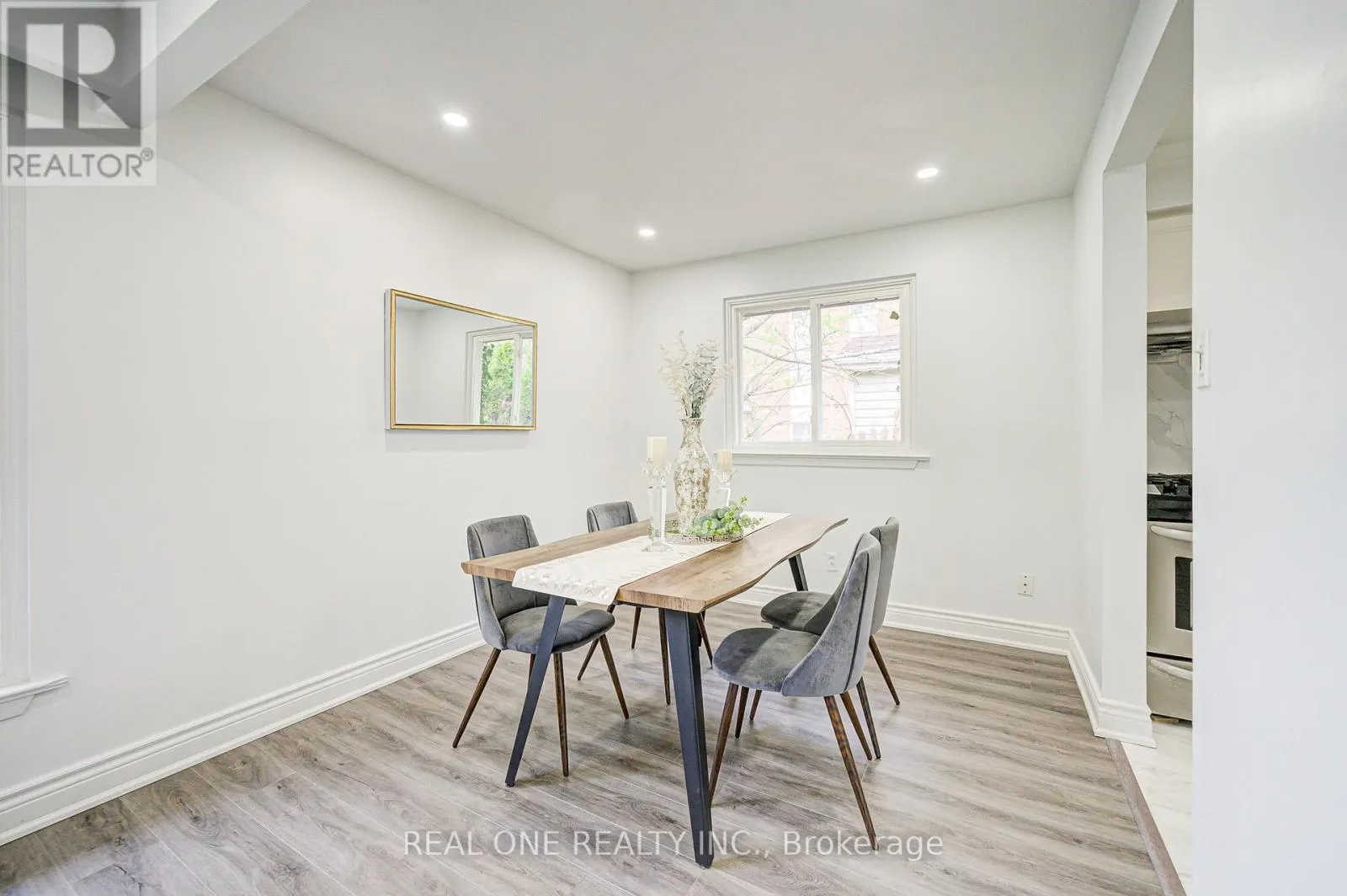 68 LAVEROCK AVENUE