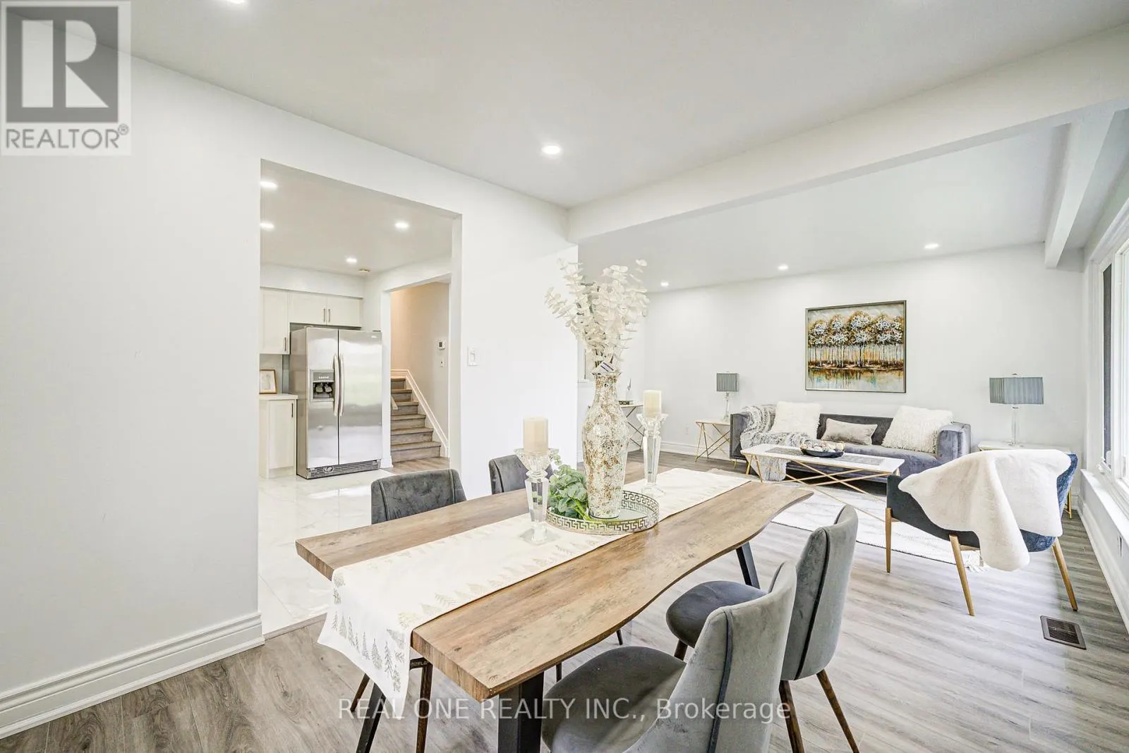 68 LAVEROCK AVENUE