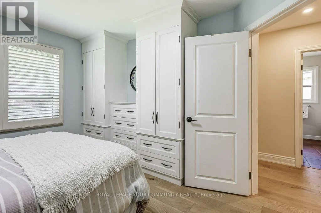 41 BRIGHTBAY CRESCENT