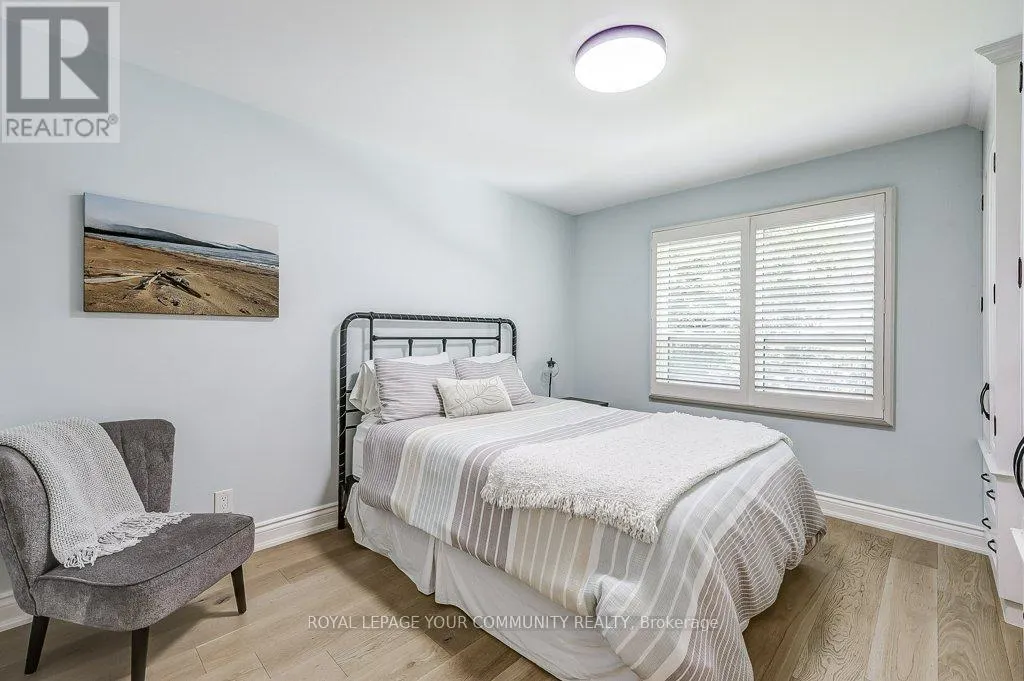 41 BRIGHTBAY CRESCENT