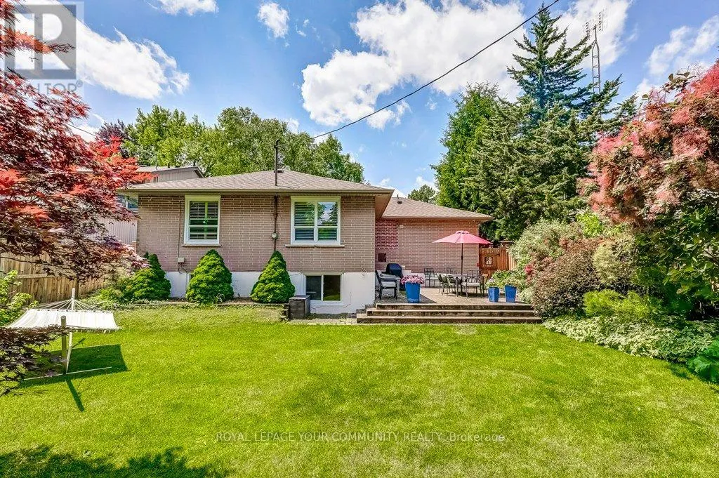 41 BRIGHTBAY CRESCENT