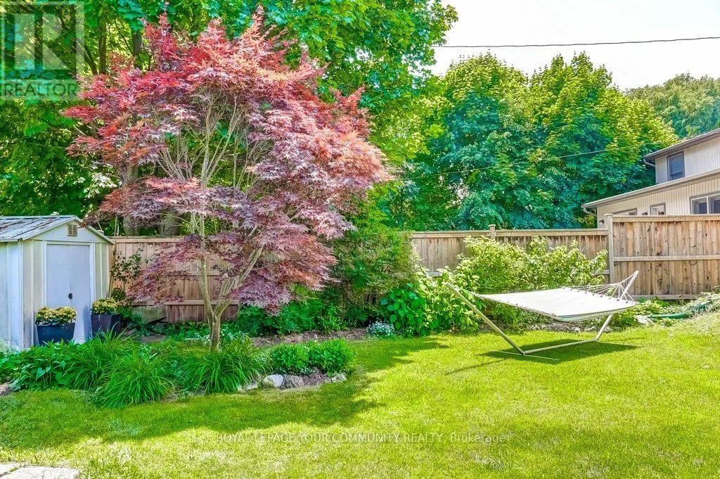 41 BRIGHTBAY CRESCENT